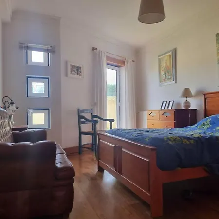 T2 Com Piscina E Vista Mar