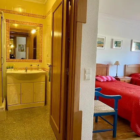 T2 Com Piscina E Vista Mar *