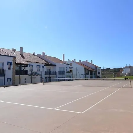 T2 Com Piscina E Vista Mar * Sao Martinho do Porto